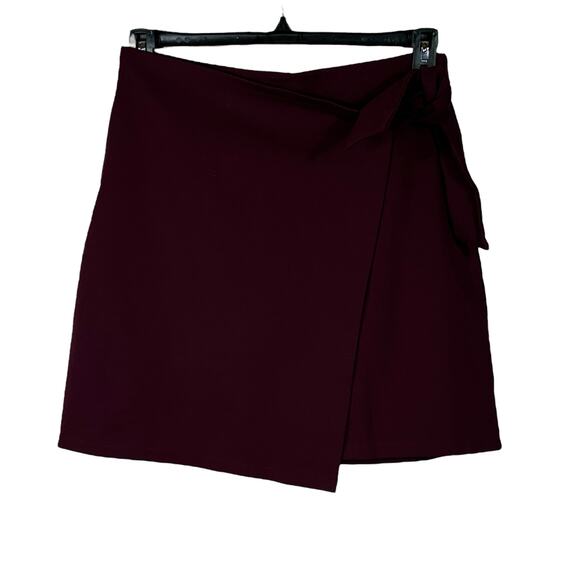 LOFT Outlet Medium Mini Skirt Faux Wrap Pull-On Stretch Elastic Waist Dark Wine - Picture 1 of 6